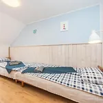 Upwind Kitesurfing Wingfoil Windsurfing Rowery Sauna 4*