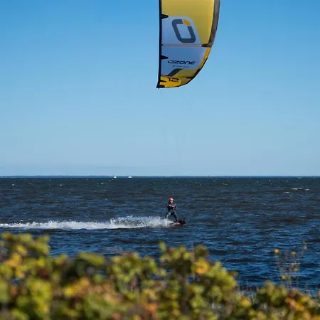 Upwind Kitesurfing Wingfoil Windsurfing Rowery Sauna Oslonino