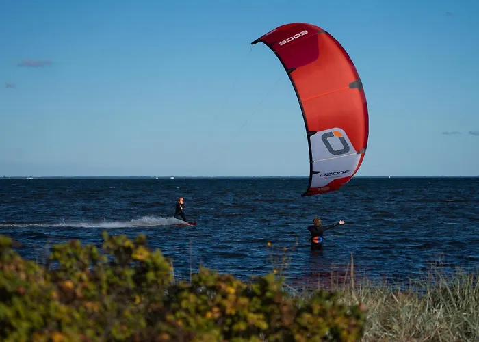 Upwind Kitesurfing Wingfoil Windsurfing Rowery Sauna Pensjonat Oslonino