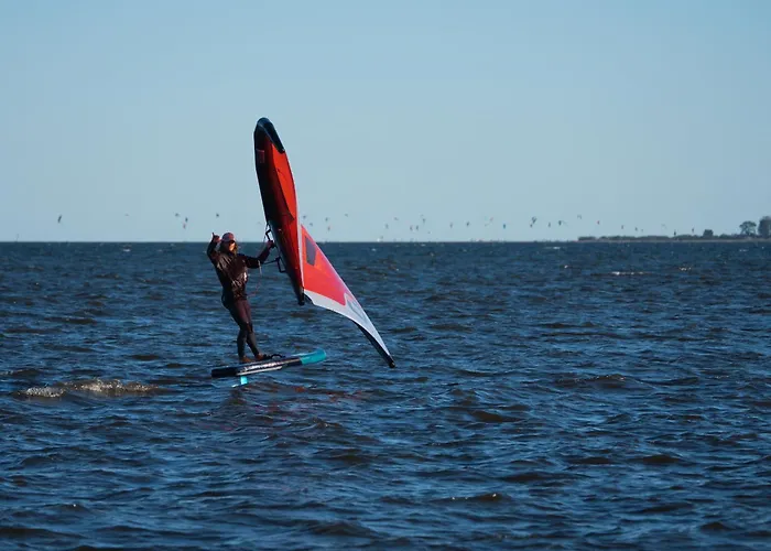 Pensjonat Upwind Kitesurfing Wingfoil Windsurfing Rowery Sauna 4*